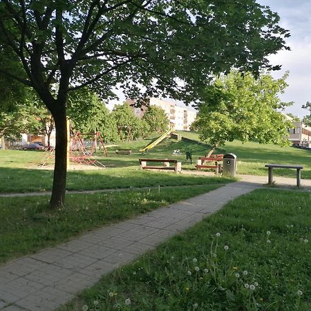 Central Park Apartman Szekszárd Zewnętrze zdjęcie