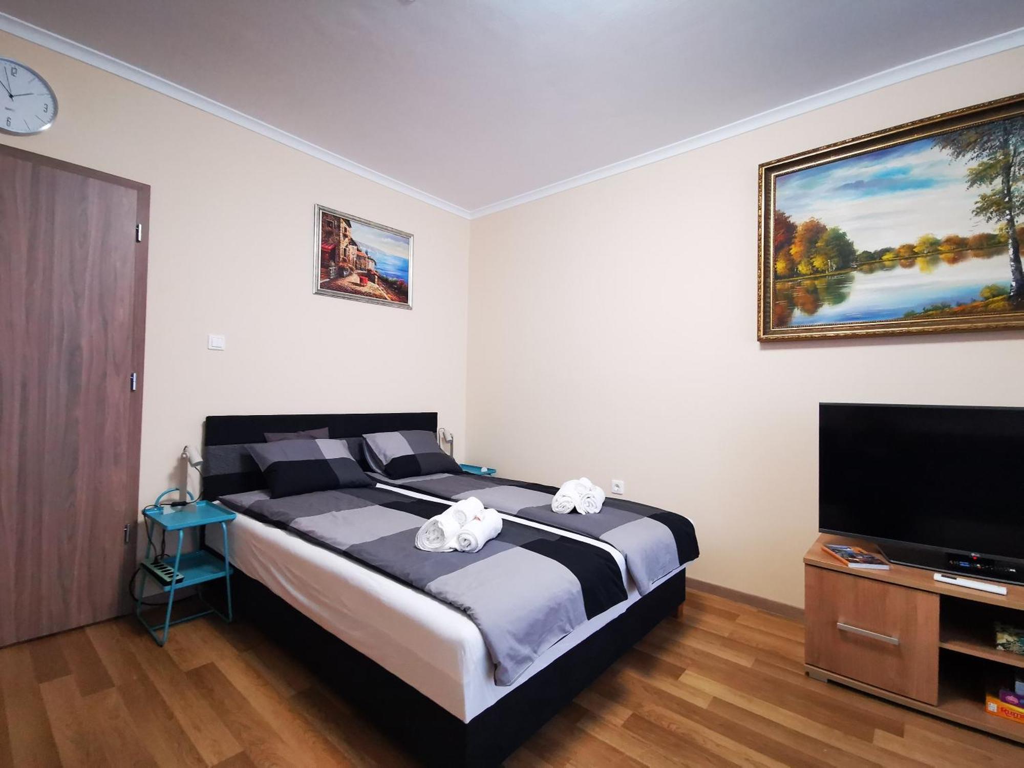 Central Park Apartman Szekszárd Zewnętrze zdjęcie